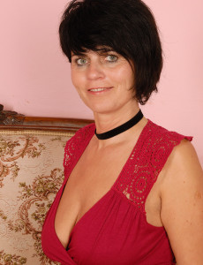 Super  Super  Super Insane 56 Year Old Eve Showing a Perfect Pair of  Older Honey Breasts Here